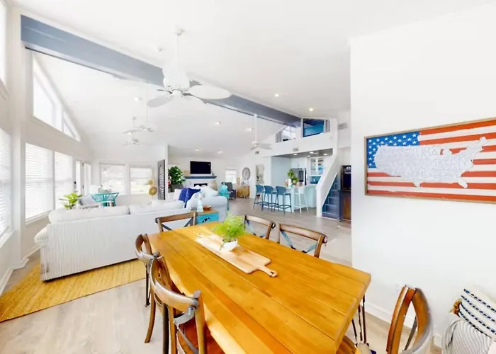 Holiday home Waterfront With Private & Hot Tub *